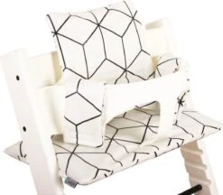 Ukje Stoelverkleiner - Geschikt Voor Stokke Tripp Trapp - Geplastificeerd - Kinderstoel - Kussenset - Wit Geblokt - Extra Dik