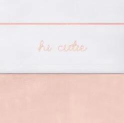 Jollein Baby Laken Ledikant 120x150cm Hi Cutie - Pale Pink 5 Jollein Baby Laken Ledikant 120x150cm Hi Cutie - Pale Pink -Babyproducten Promotie Winkel 1200x1189 5