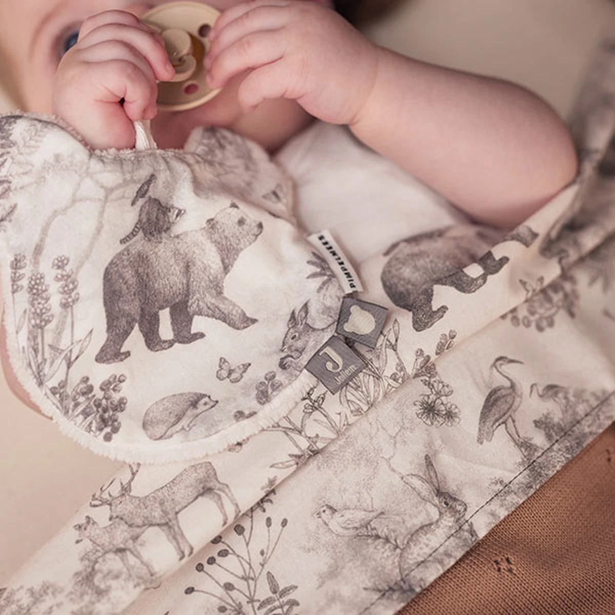 Jollein Baby Laken Ledikant 120x150cm Pimpelmees - Forest Animals Jollein Baby Laken Ledikant 120x150cm Pimpelmees - Forest Animals -Babyproducten Promotie Winkel 1200x1200 1268