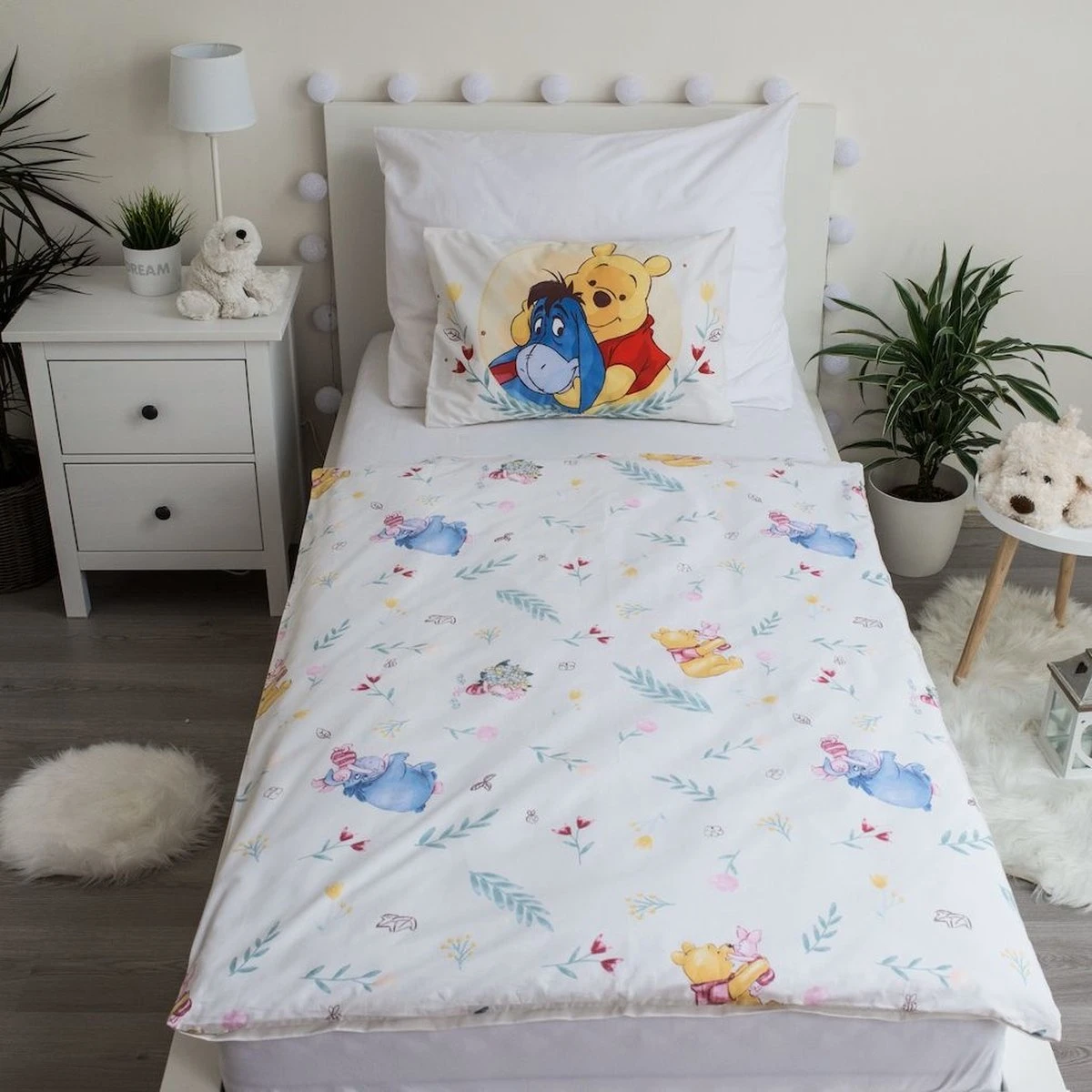 Disney Winnie the Pooh BABY dekbedovertrek Knuffel - 135 x 100 cm - Katoen Disney Winnie The Pooh BABY Dekbedovertrek Knuffel - 135 X 100 Cm - Katoen -Babyproducten Promotie Winkel 1200x1200 1367