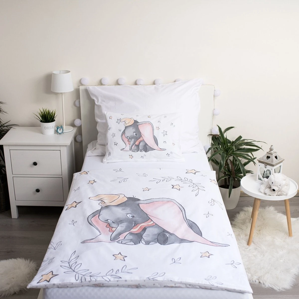 Disney Dumbo BABY Dekbedovertrek, Stars - 100 x 135 cm - Katoen Disney Dumbo BABY Dekbedovertrek, Stars - 100 X 135 Cm - Katoen -Babyproducten Promotie Winkel 1200x1200 1377