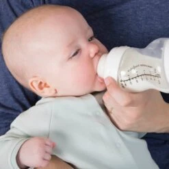 Difrax 1-2-3 Wide Flessenring Met Flessenspeen Voor Brede Babyflessen 14 Difrax 1-2-3 Wide Flessenring Met Flessenspeen Voor Brede Babyflessen -Babyproducten Promotie Winkel 1200x1200 1565