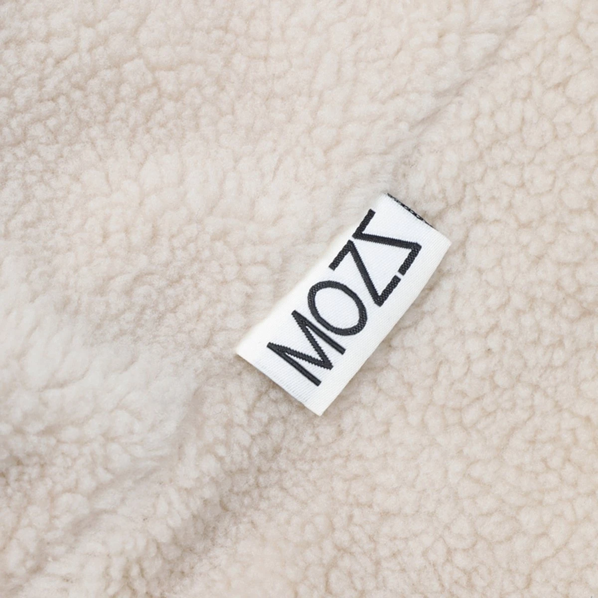 Mozz Mom Bag Teddy Suede beige Mozz Mom Bag Teddy Suede Beige -Babyproducten Promotie Winkel 1200x1200 2217