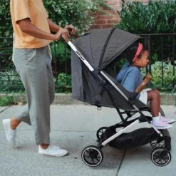 Deryan Rolo Luxe Lichtgewicht Buggy - Grijs 6 Deryan Rolo Luxe Lichtgewicht Buggy - Grijs -Babyproducten Promotie Winkel 1200x1200 2359