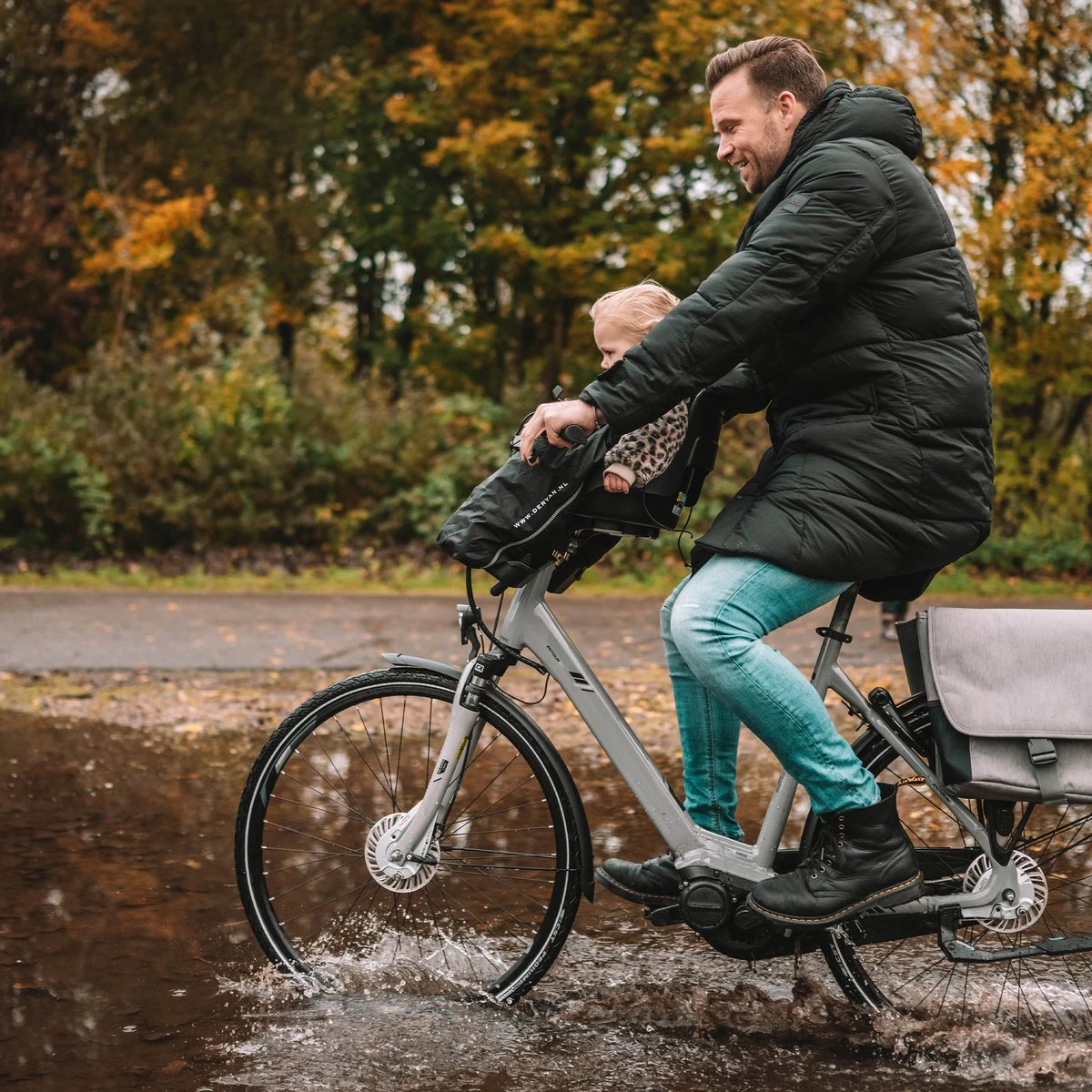 Deryan Bike-a-way fietsstoeltje voor - fiets Regenhoes - warme jas en windbreaker + regenponcho - Bobike & Yepp Deryan Bike-a-way Fietsstoeltje Voor - Fiets Regenhoes - Warme Jas En Windbreaker + Regenponcho - Bobike & Yepp -Babyproducten Promotie Winkel 1200x1200 2399