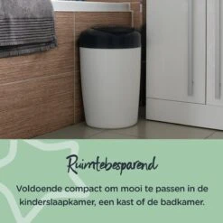 Tommee Tippee Simplee Sangenic Luieremmer, Milieuvriendelijker Systeem, Inclusief 6 Navulcassettes Met Duurzaam Geproduceerde Antibacteriële GREENFILM, Grijs 3 Tommee Tippee Simplee Sangenic Luieremmer, Milieuvriendelijker Systeem, Inclusief 6 Navulcassettes Met Duurzaam Geproduceerde Antibacteriële GREENFILM, Grijs -Babyproducten Promotie Winkel 1200x1200 24