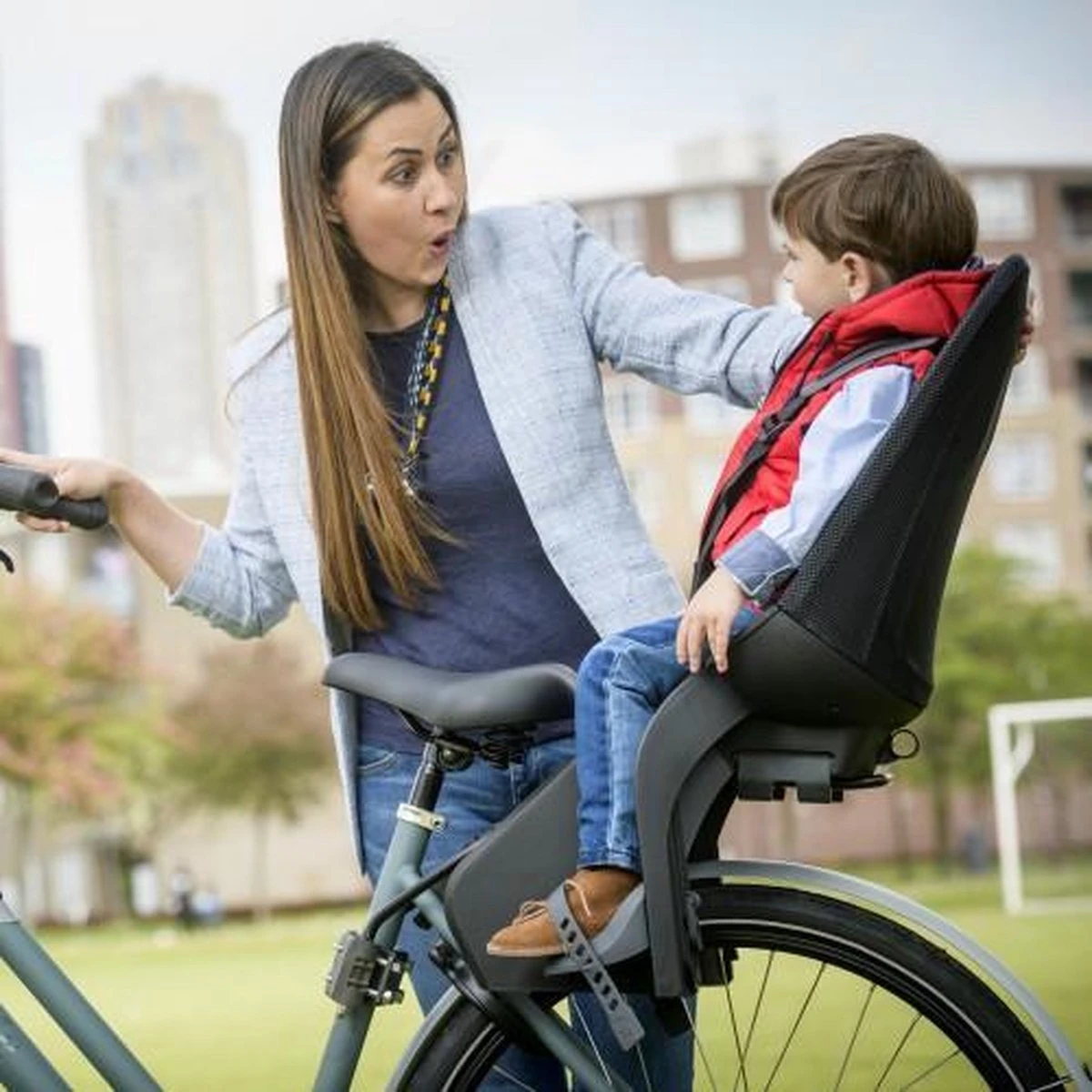 Qibbel Air Fietsstoeltje Achter Bagagedrager bevestiging - Black Qibbel Air Fietsstoeltje Achter Bagagedrager Bevestiging - Black -Babyproducten Promotie Winkel 1200x1200 2453