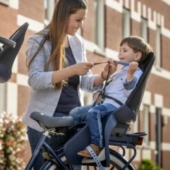 Qibbel Air Fietsstoeltje Achter Bagagedrager Bevestiging - Black 5 Qibbel Air Fietsstoeltje Achter Bagagedrager Bevestiging - Black -Babyproducten Promotie Winkel 1200x1200 2454