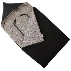 Ukje Voetenzak Baby Autostoel - Universeel - Geschikt Voor Maxi Cosi Cybex Doona - Superzacht Katoen - Zwart Wafel - Luipaard