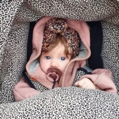 Ukje Voetenzak Baby Autostoel - Universeel - Geschikt Voor Maxi Cosi Cybex Doona - Superzacht Katoen - Zwart Wafel - Luipaard 5 Ukje Voetenzak Baby Autostoel - Universeel - Geschikt Voor Maxi Cosi Cybex Doona - Superzacht Katoen - Zwart Wafel - Luipaard -Babyproducten Promotie Winkel 1200x1200 2492