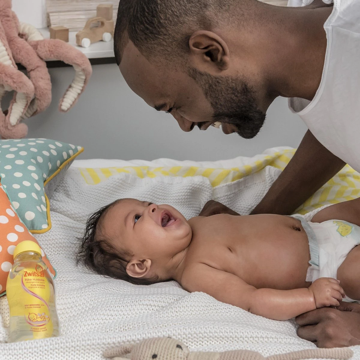 Zwitsal Rijke Huidolie avocado - 2 x 200 ml - Voordeelverpakking Zwitsal Rijke Huidolie Avocado - 2 X 200 Ml - Voordeelverpakking -Babyproducten Promotie Winkel 1200x1200 517