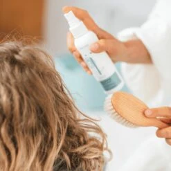 Naïf Easy Styling Haarlotion - Baby En Kind - 150ml - Met Natuurlijke Ingrediënten 4 Naïf Easy Styling Haarlotion - Baby En Kind - 150ml - Met Natuurlijke Ingrediënten -Babyproducten Promotie Winkel 1200x1200 600