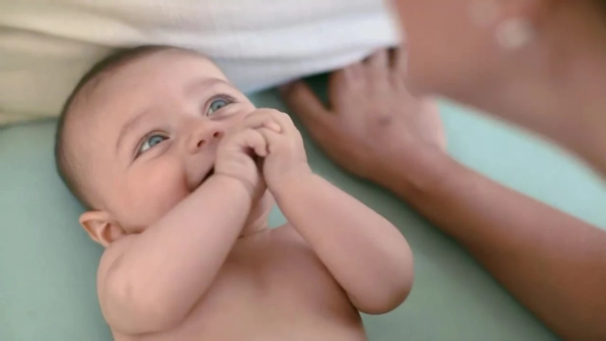 Pampers - Premium Protection - Maat 2 - Maandbox - 216 luiers Pampers® Pampers - Premium Protection - Maat 2 - Maandbox - 216 Luiers -Babyproducten Promotie Winkel 1200x675 7