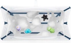 Stokke® Flexi Bath® Transparent Blue -Babyproducten Promotie Winkel 1200x729 1