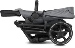 Easywalker Harvey 3 / Harvey³ Voordeelset Bestaande Uit Kinderwagen, Reiswieg, Voetenzak, Regenhoes Voor Zitting En Reiswieg, Hoes Voor De Reiswiegmatras - Kleur Fossil Grey 4 Easywalker Harvey 3 / Harvey³ Voordeelset Bestaande Uit Kinderwagen, Reiswieg, Voetenzak, Regenhoes Voor Zitting En Reiswieg, Hoes Voor De Reiswiegmatras - Kleur Fossil Grey -Babyproducten Promotie Winkel 1200x774 3