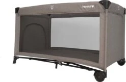Prénatal Luxe Campingbedje Met Bodemmatras - Inclusief Draagtas - Inklapbaar Baby Campingbed - Met Wieltjes En Kruipluik - 120 X 60 Cm - Taupe Bruin -Babyproducten Promotie Winkel 1200x784 1