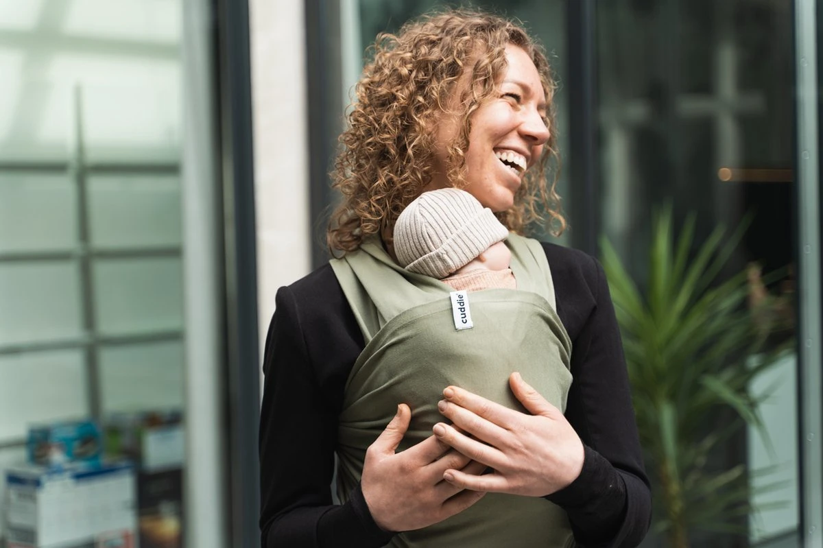 Cuddie Baby Draagdoek - Premium Organic Baby Draagdoek gemaakt van Bio Katoen - Newborns tot 15 kg - Baby Cadeau - Met Wenskaart - Olive Cuddie Baby Draagdoek - Premium Organic Baby Draagdoek Gemaakt Van Bio Katoen - Newborns Tot 15 Kg - Baby Cadeau - Met Wenskaart - Olive -Babyproducten Promotie Winkel 1200x799 105