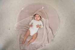 Koeka Omslagdoek Baby Teddy Vik - Roze 10 Koeka Omslagdoek Baby Teddy Vik - Roze -Babyproducten Promotie Winkel 1200x799 40
