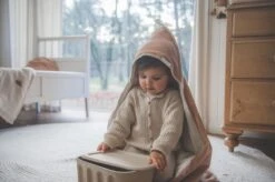 Koeka Omslagdoek Teddy Oddi - Lichtbruin - 100x100cm -Babyproducten Promotie Winkel 1200x799 48