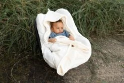 Baby's Only Wikkeldeken - Omslagdoek Baby Sense - Teddy Voering - Caramel - 75x75 Cm - Geschikt Voor Drie- En Vijfpuntsgordel 8 Baby's Only Wikkeldeken - Omslagdoek Baby Sense - Teddy Voering - Caramel - 75x75 Cm - Geschikt Voor Drie- En Vijfpuntsgordel -Babyproducten Promotie Winkel 1200x800 232