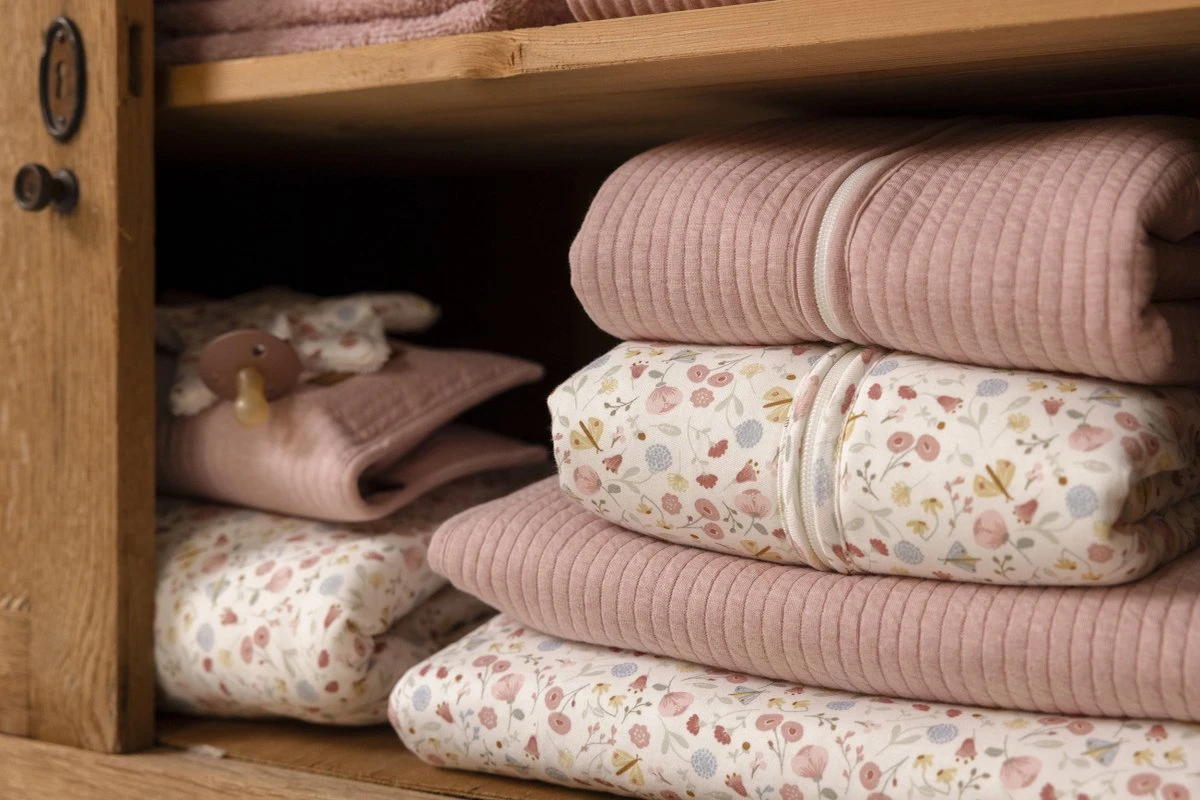 Ledikantdeken Flowers & Butterflies Little Dutch Ledikantdeken Flowers & Butterflies -Babyproducten Promotie Winkel 1200x800 328