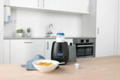 Alecto BW700BK - Snelle Digitale Flessenwarmer 500W Voor Opwarmen, Steriliseren En Ontdooien - Inclusief Stoomkap - Bediening Via Display - Zwart 7 Alecto BW700BK - Snelle Digitale Flessenwarmer 500W Voor Opwarmen, Steriliseren En Ontdooien - Inclusief Stoomkap - Bediening Via Display - Zwart -Babyproducten Promotie Winkel 1200x800 404