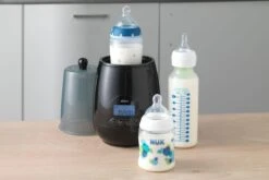 Alecto BW700BK - Snelle Digitale Flessenwarmer 500W Voor Opwarmen, Steriliseren En Ontdooien - Inclusief Stoomkap - Bediening Via Display - Zwart 8 Alecto BW700BK - Snelle Digitale Flessenwarmer 500W Voor Opwarmen, Steriliseren En Ontdooien - Inclusief Stoomkap - Bediening Via Display - Zwart -Babyproducten Promotie Winkel 1200x800 405