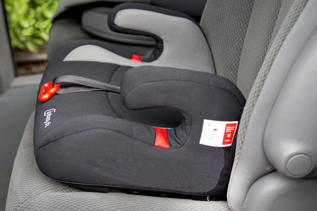 Booster - Zitverhoger met isofix BabyGO Bursa II Zwart (15-36kg) Booster - Zitverhoger Met Isofix BabyGO Bursa II Zwart (15-36kg) -Babyproducten Promotie Winkel 1200x800 531