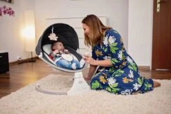 4Baby Rock 'n Relax Grijs - Babyschommel - Elektronische BabySwing - 5 Snelheden - Inclusief Accessoires 3 4Baby Rock 'n Relax Grijs - Babyschommel - Elektronische BabySwing - 5 Snelheden - Inclusief Accessoires -Babyproducten Promotie Winkel 1200x800 667