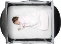 AeroMoov Instant Travel Cot Reisbed - Grey Rock -Babyproducten Promotie Winkel 1200x864 2