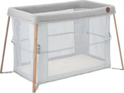 Maxi-Cosi Iris Campingbedje - Essential Grey -Babyproducten Promotie Winkel 1200x901 2