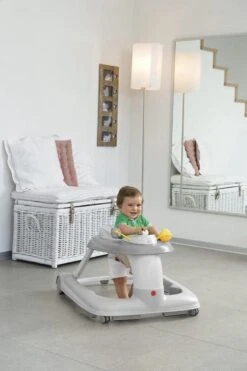 Chicco Loopstoel - Zilver -Babyproducten Promotie Winkel 798x1200 16
