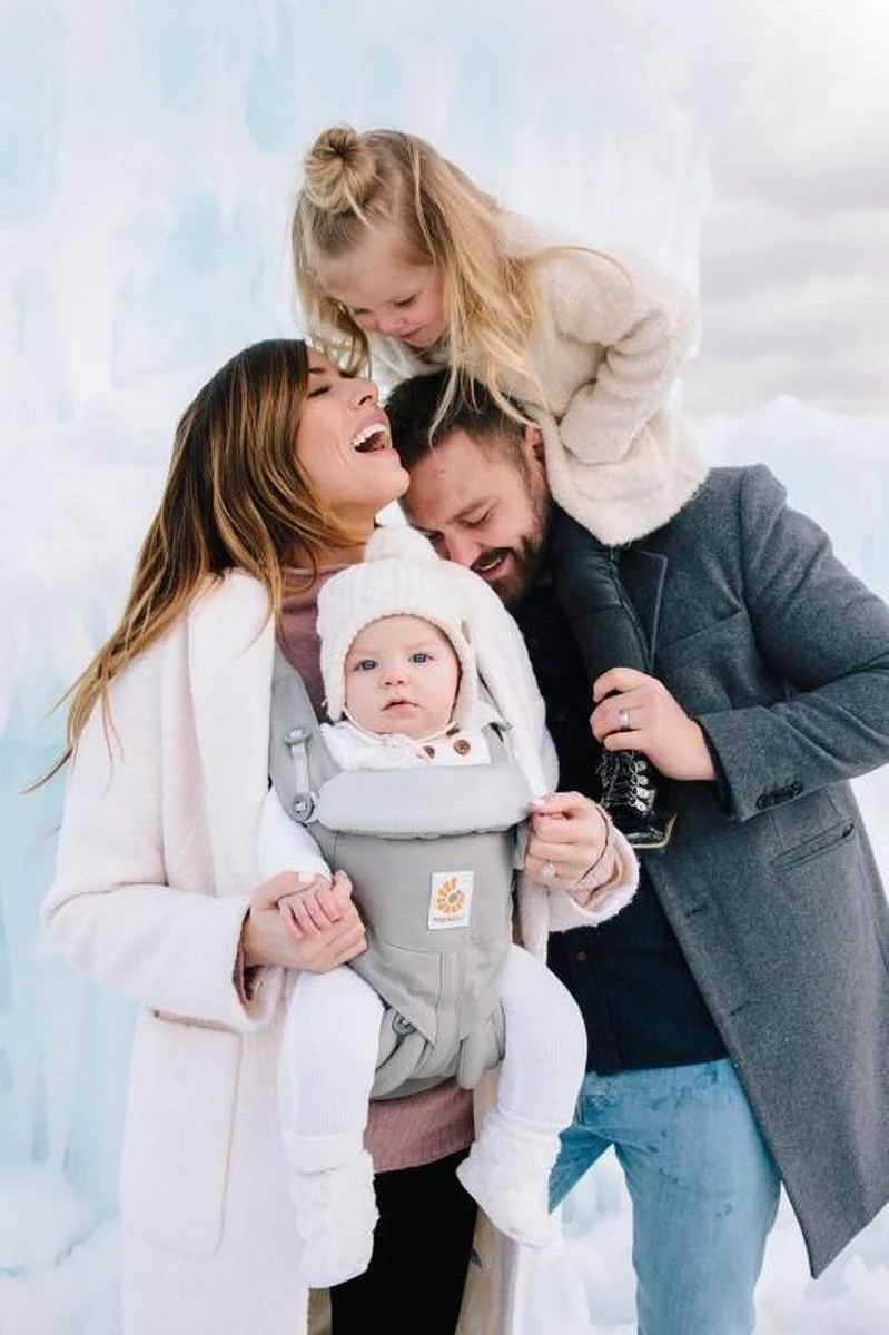 Ergobaby Omni 360 Baby Draagzak - Pearl Grey Ergobaby Omni 360 Baby Draagzak - Pearl Grey -Babyproducten Promotie Winkel 799x1200 129