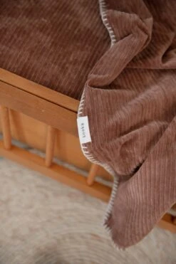 Koeka Baby Dekentje Wieg Flanel Vik - Bruin - 75x100cm -Babyproducten Promotie Winkel 799x1200 41
