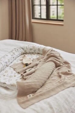 Jollein Baby Deken Wieg Pure Knit - Nougat - GOTS 7 Jollein Baby Deken Wieg Pure Knit - Nougat - GOTS -Babyproducten Promotie Winkel 800x1200 165