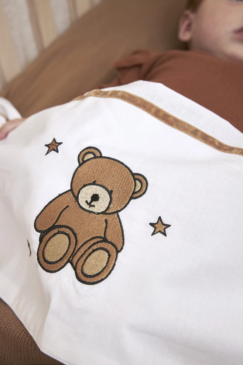 Meyco Teddy Bear ledikant laken - toffee - 100x150cm Meyco Teddy Bear Ledikant Laken - Toffee - 100x150cm -Babyproducten Promotie Winkel 800x1200 252