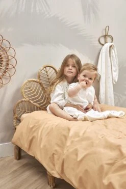 Meyco Uni Dekbedovertrek Peuter - Camel/Warm Sand - 120x150cm -Babyproducten Promotie Winkel 800x1200 315