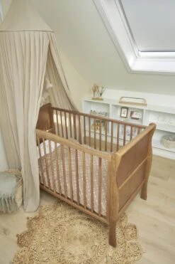 Meyco X Mrs. Keizer Dekbedovertrek Louis Ledikant - Taupe - 100x135cm -Babyproducten Promotie Winkel 800x1200 327