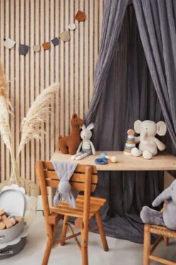 Jollein Baby Klamboe Vintage 245cm - Storm Grey 3 Jollein Baby Klamboe Vintage 245cm - Storm Grey -Babyproducten Promotie Winkel 800x1200 349