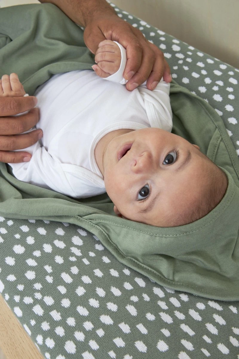 Meyco badcape Basic Jersey/Cheetah 2-pack - Forest Green - 80x80cm Meyco Badcape Basic Jersey/Cheetah 2-pack - Forest Green - 80x80cm -Babyproducten Promotie Winkel 800x1200 42