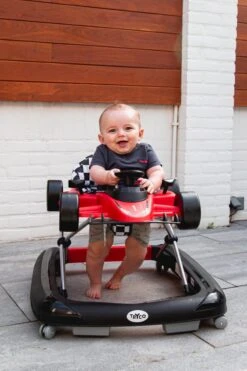 Tryco F1 Racer Loopstoel - 2-in-1 Loopstoel En Loopwagen - Wit - Met Geluid -Babyproducten Promotie Winkel 800x1200 524