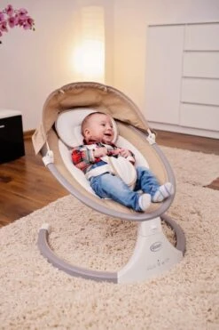 4Baby Rock 'n Relax Grijs - Babyschommel - Elektronische BabySwing - 5 Snelheden - Inclusief Accessoires 10 4Baby Rock 'n Relax Grijs - Babyschommel - Elektronische BabySwing - 5 Snelheden - Inclusief Accessoires -Babyproducten Promotie Winkel 800x1200 526