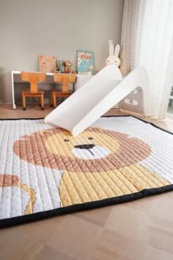 Love By Lily - Groot Speelkleed - Mr. Chairman Lion - 200x150cm -Babyproducten Promotie Winkel 801x1200 115