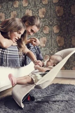 BabyBjörn Wipstoel Balance Soft Zwart Frame - Cotton-Jersey - Beige-Grijs - Ergonomisch - Verstelbaar - Inklapbaar -Babyproducten Promotie Winkel 801x1200 136