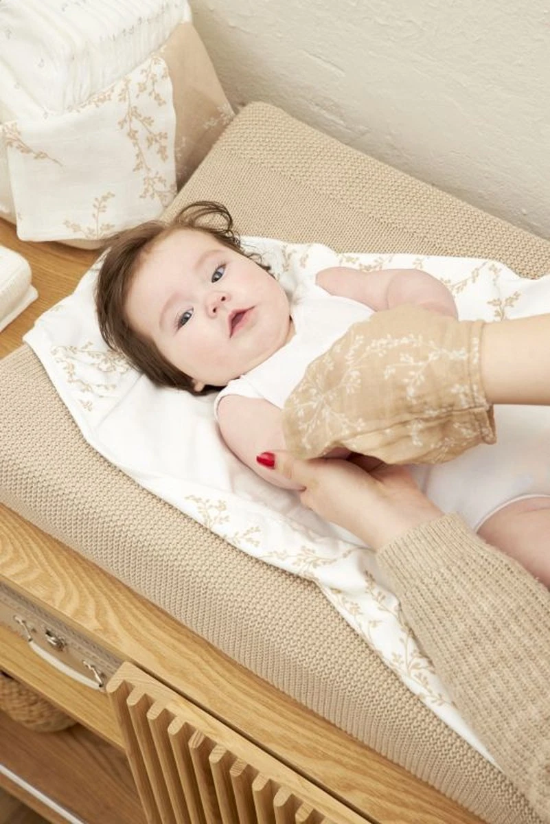 Meyco Branches 3-pack hydrofiele washandjes - 20x17 cm - Sand Meyco Branches 3-pack Hydrofiele Washandjes - 20x17 Cm - Sand -Babyproducten Promotie Winkel 801x1200 15