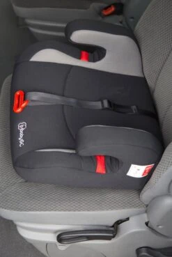 Booster - Zitverhoger Met Isofix BabyGO Bursa II Zwart (15-36kg) 10 Booster - Zitverhoger Met Isofix BabyGO Bursa II Zwart (15-36kg) -Babyproducten Promotie Winkel 804x1200 15