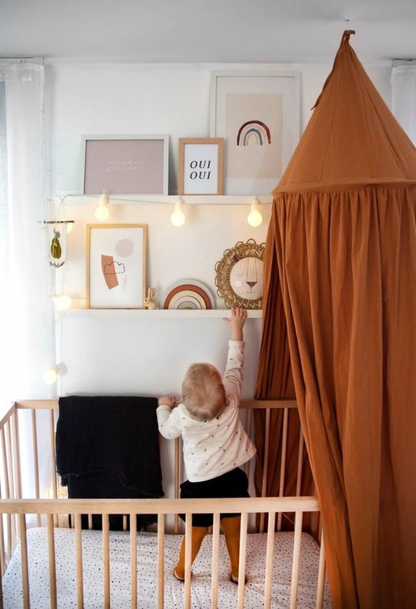 Deryan Baby Klamboe Vintage 245cm - kinderklamboe - Hemeltje Caramel Deryan Baby Klamboe Vintage 245cm - Kinderklamboe - Hemeltje Caramel -Babyproducten Promotie Winkel 821x1200 7