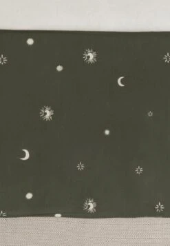 Jollein Baby Laken Wieg 75x100cm Stargaze - Leaf Green 2 Jollein Baby Laken Wieg 75x100cm Stargaze - Leaf Green -Babyproducten Promotie Winkel 830x1200 79