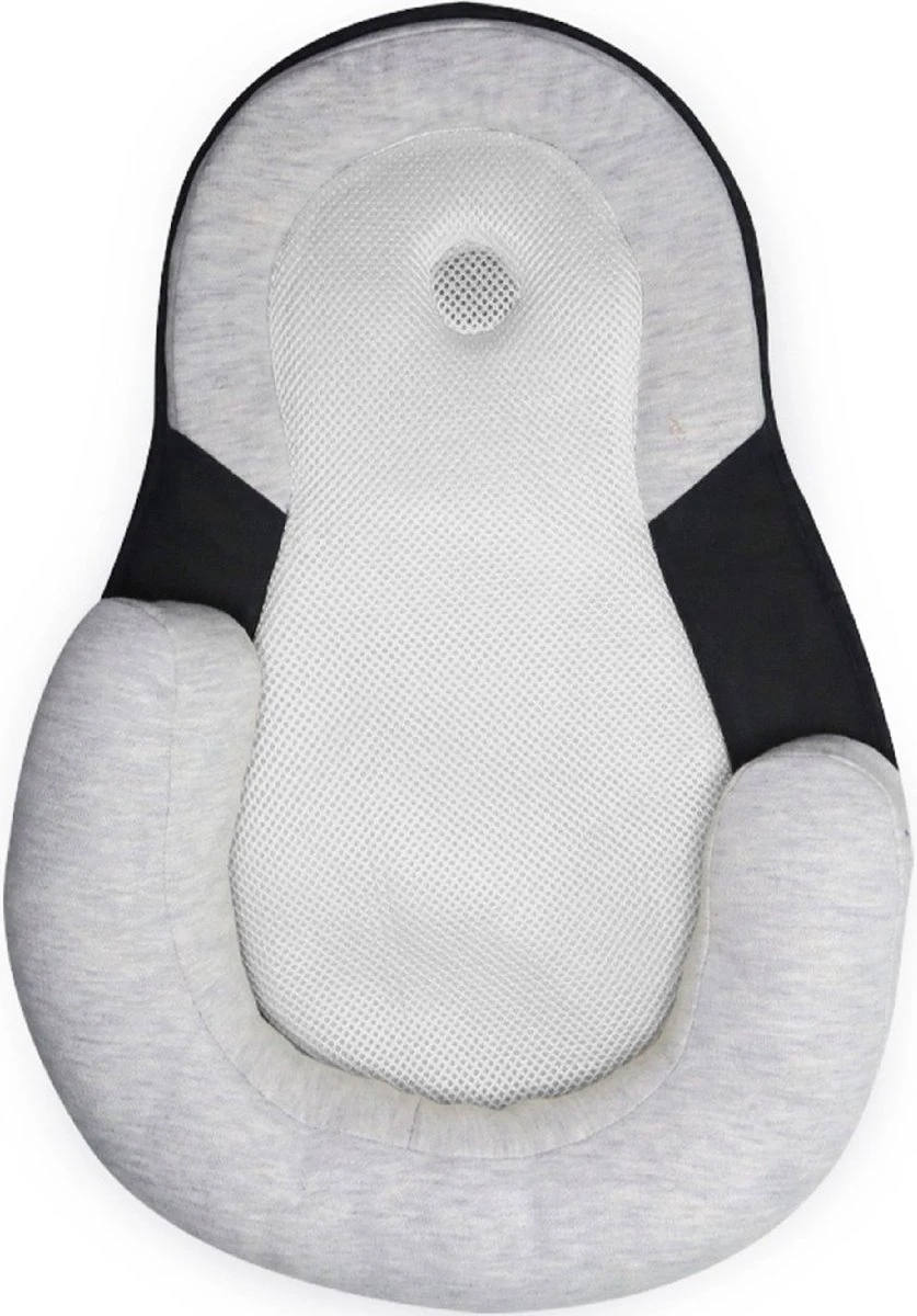 Draagbaar Babynest - Babybed - Anti rollover kussen - Matras - Slaaptrainer - Baby Nestje - Baby Nest - Kraamcadeau - Babyshower Draagbaar Babynest - Babybed - Anti Rollover Kussen - Matras - Slaaptrainer - Baby Nestje - Baby Nest - Kraamcadeau - Babyshower -Babyproducten Promotie Winkel 837x1200 5