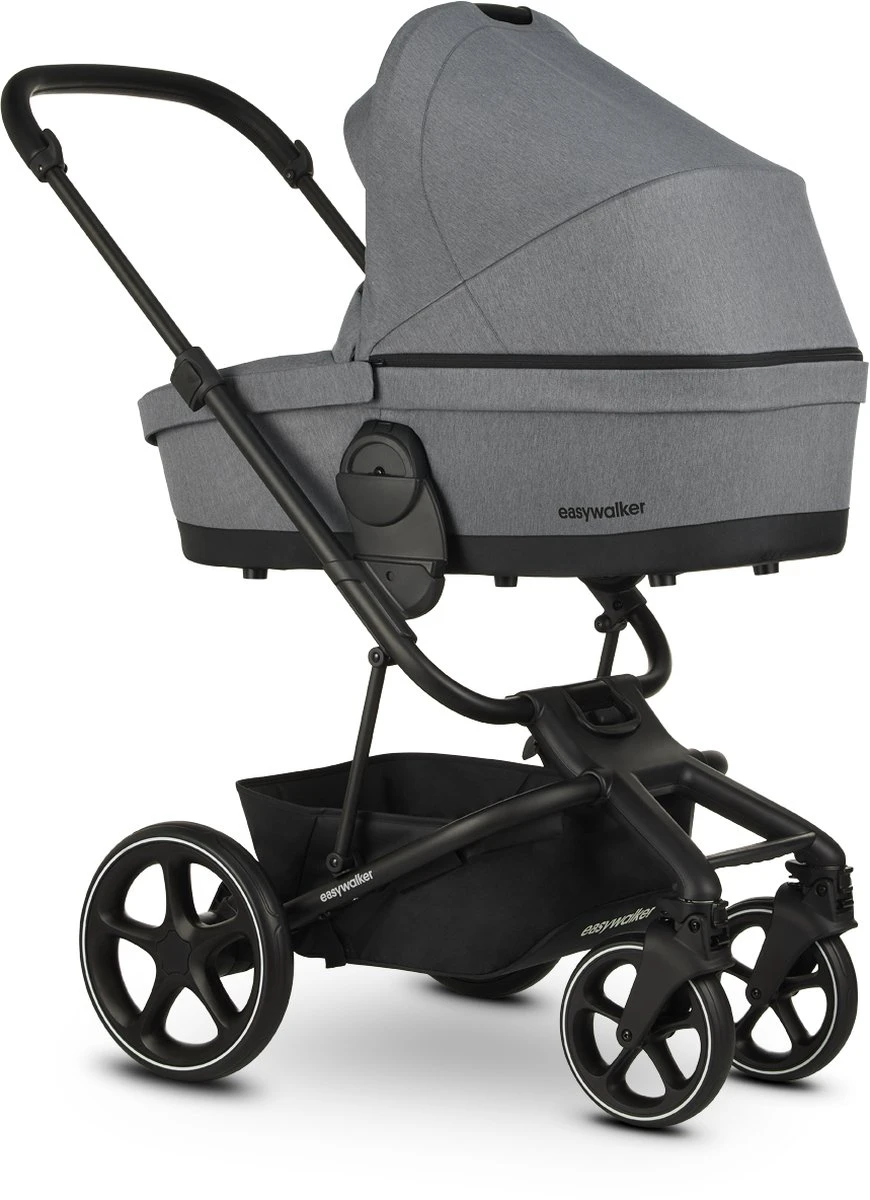 Easywalker Harvey 3 / Harvey³ Voordeelset bestaande uit kinderwagen, reiswieg, voetenzak, regenhoes voor zitting en reiswieg, hoes voor de reiswiegmatras - Kleur Fossil Grey Easywalker Harvey 3 / Harvey³ Voordeelset Bestaande Uit Kinderwagen, Reiswieg, Voetenzak, Regenhoes Voor Zitting En Reiswieg, Hoes Voor De Reiswiegmatras - Kleur Fossil Grey -Babyproducten Promotie Winkel 870x1200 8